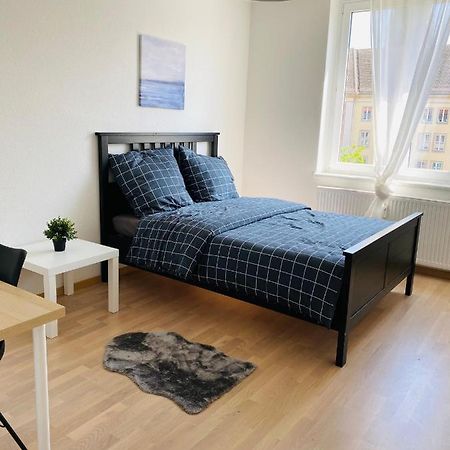 Luxury 3-Room Apartment Дрезден Екстериор снимка